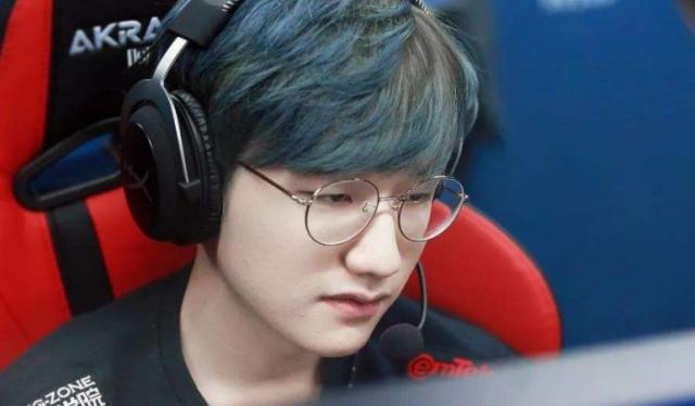 辽宁男篮成 辽宁男篮成